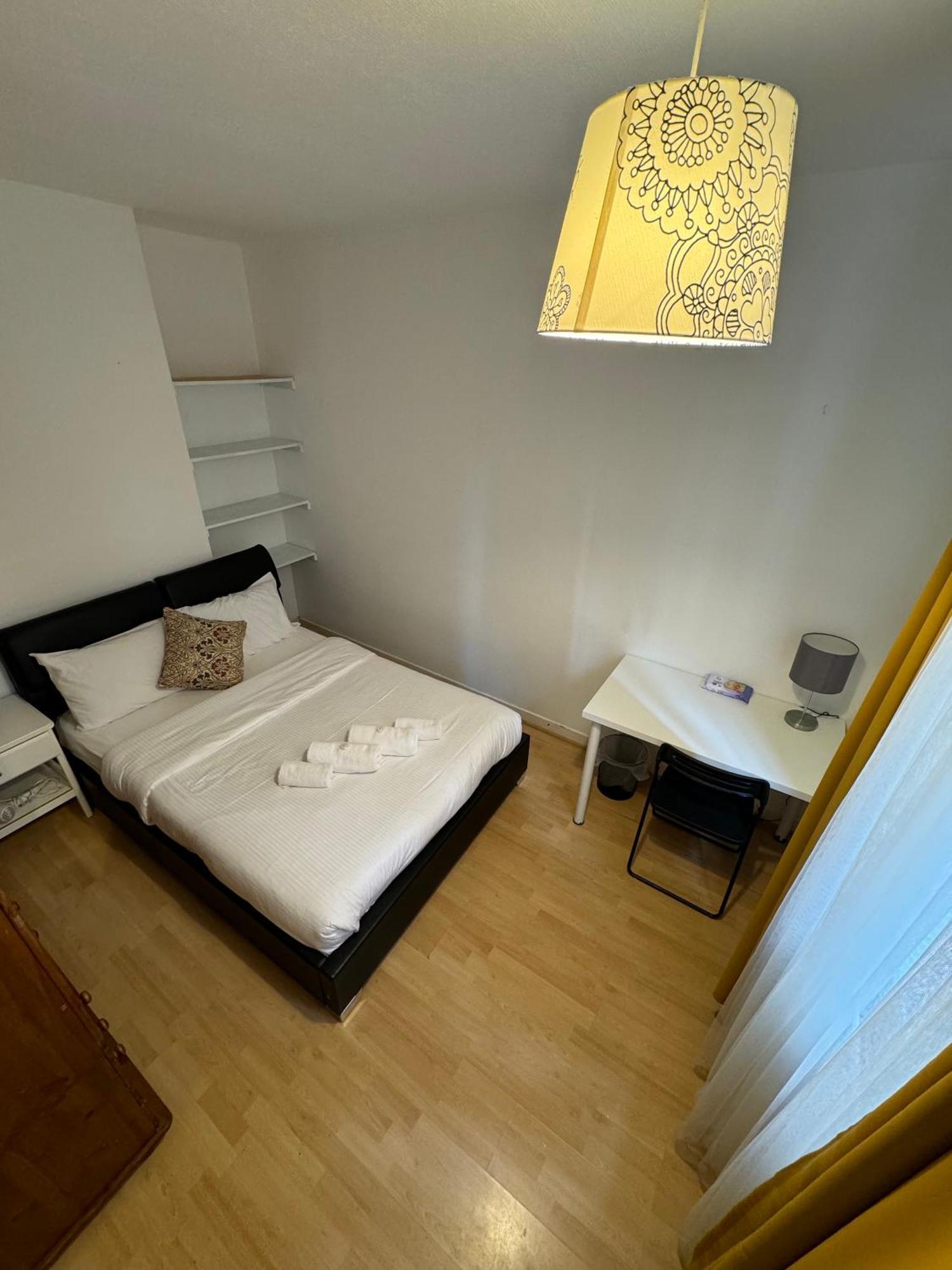 Stunning -3 Double Bedroom Entire Flat In Heart Of Appartement Londres