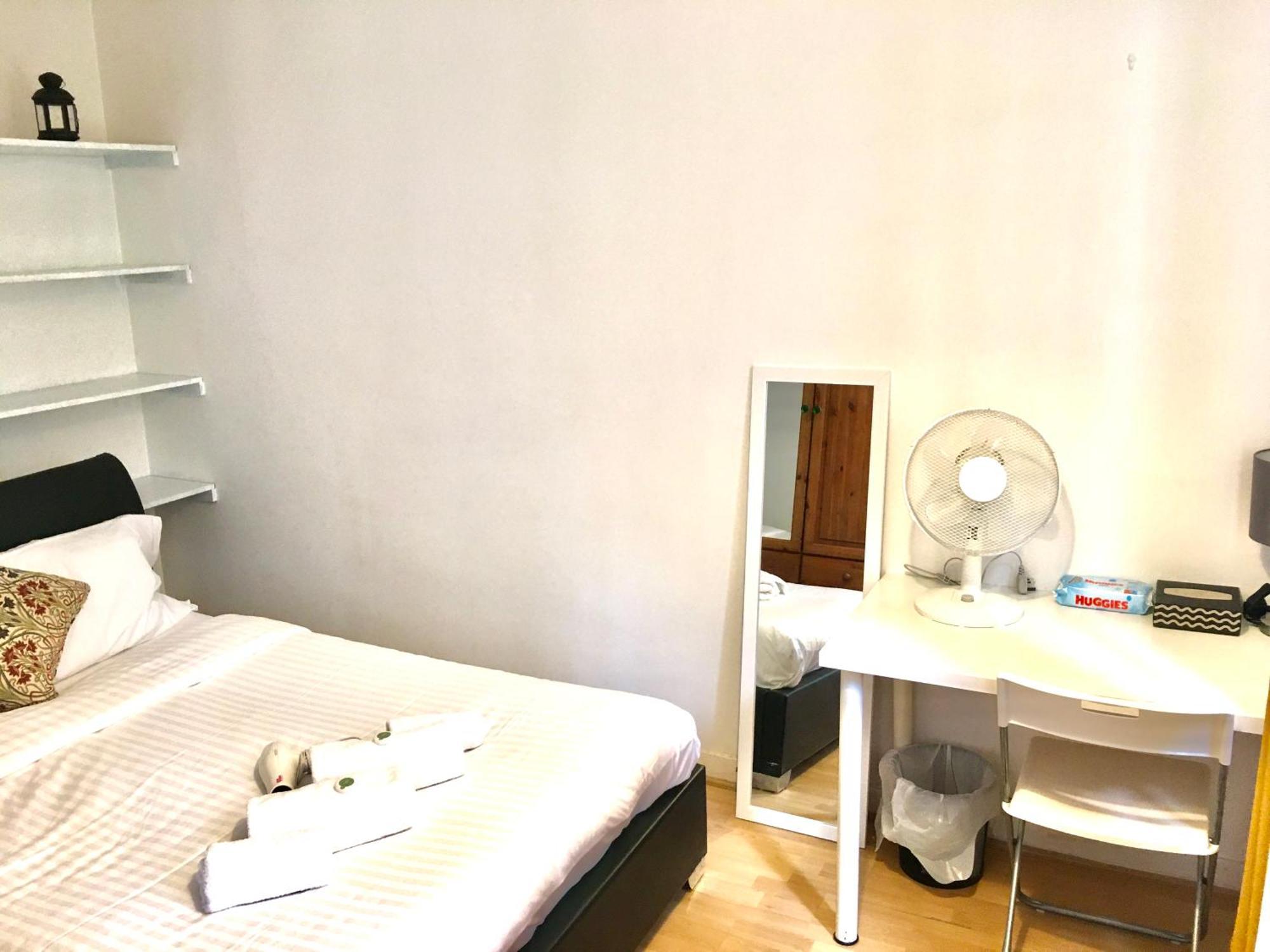 Appartement Stunning -3 Double Bedroom Entire Flat In Heart Of *